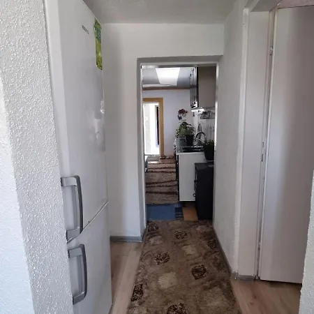 Ali's Place Апартаменты *